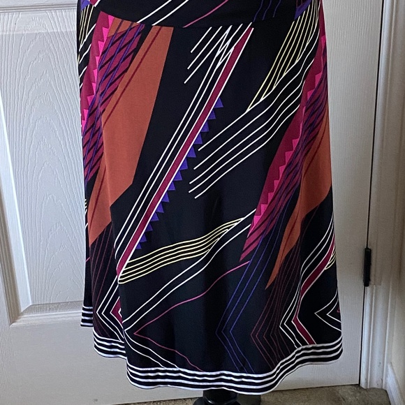 Midi Dress in Multi-Colours, Size 10 - Picture 3 of 12